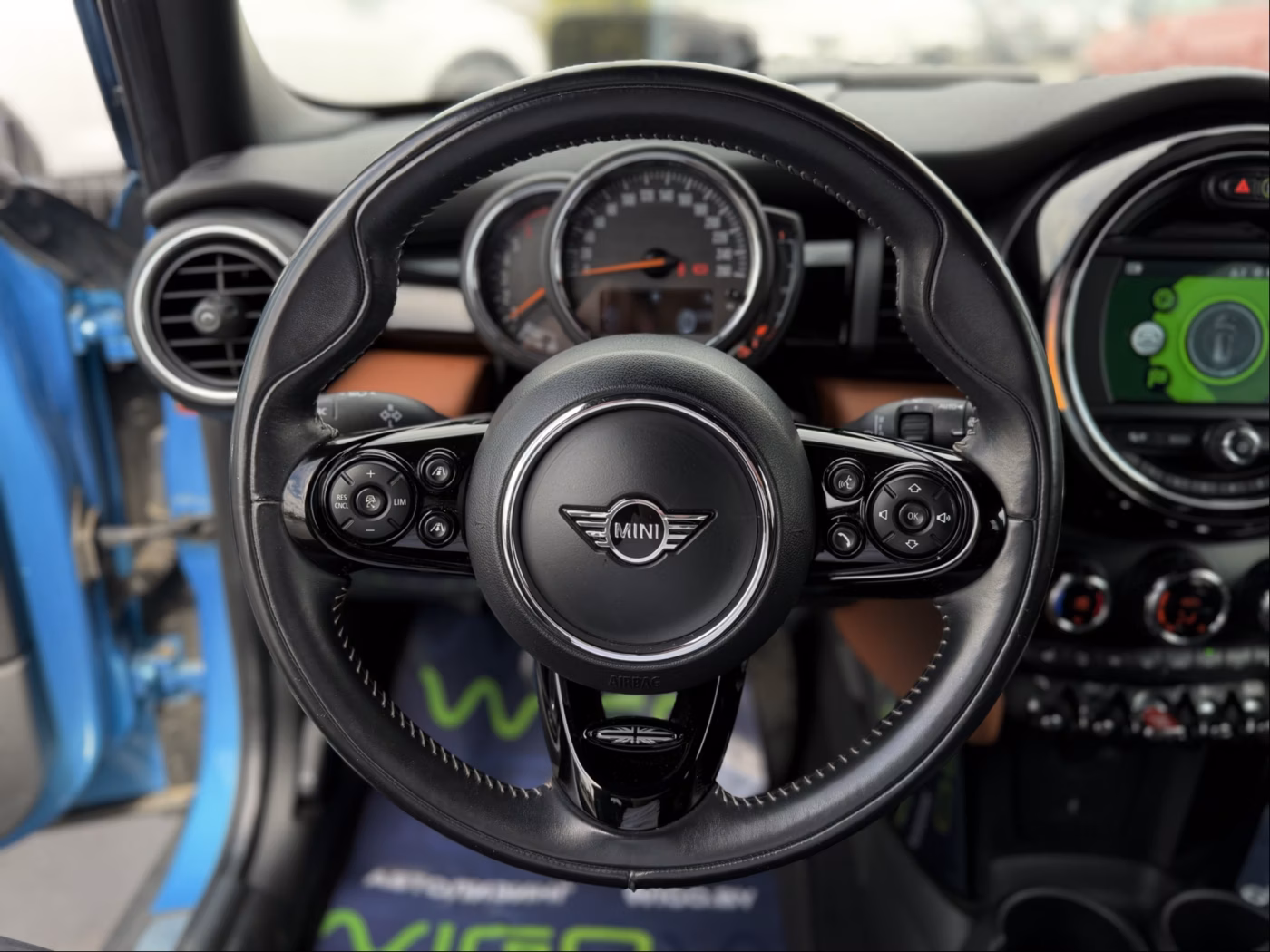 MINI Hatch фото 17