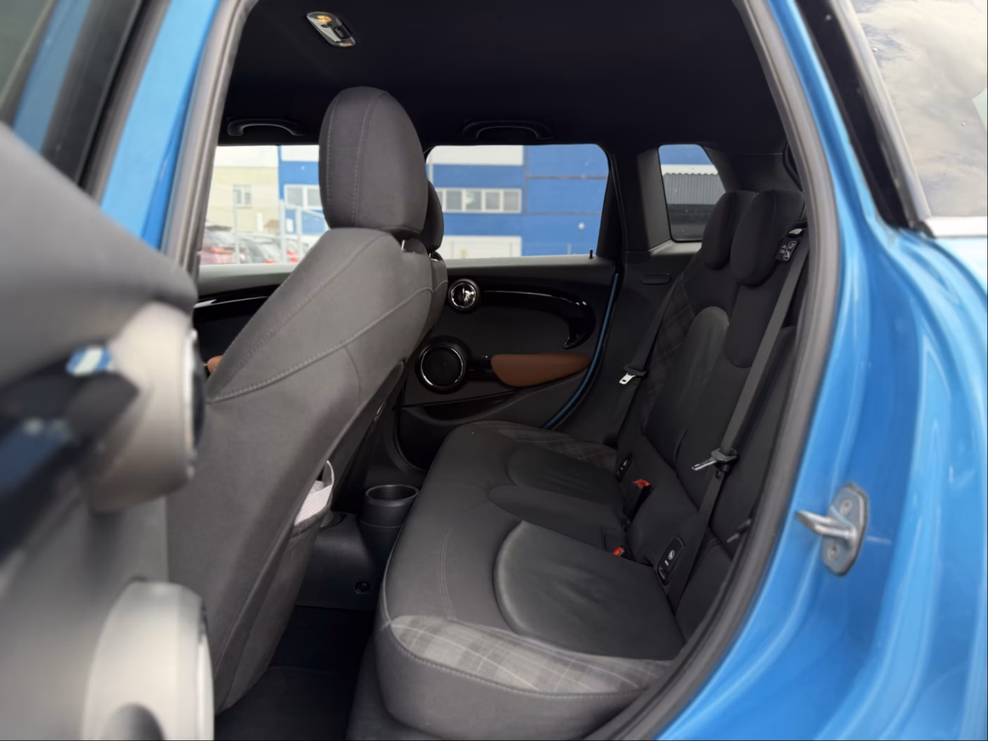 MINI Hatch фото 29