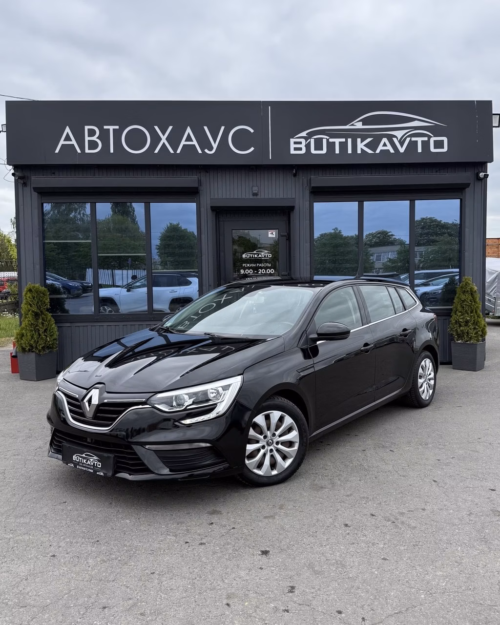 Renault Megane фото 3