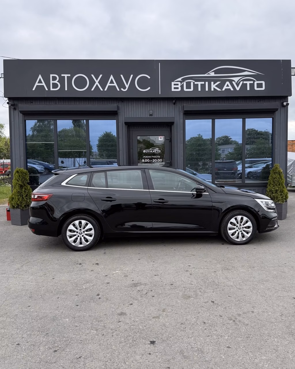 Renault Megane фото 8