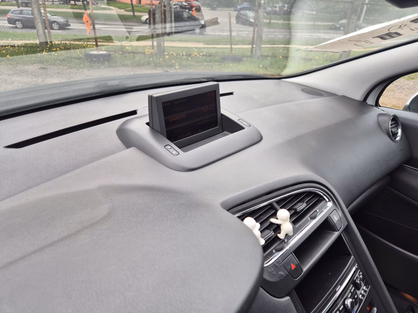 Peugeot 5008 фото 9