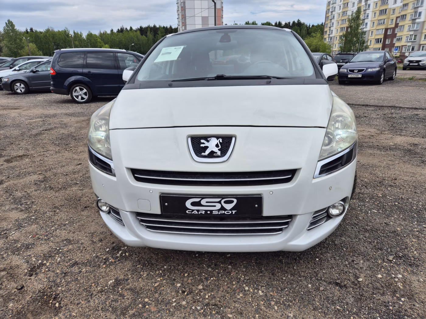 Peugeot 5008 фото 7