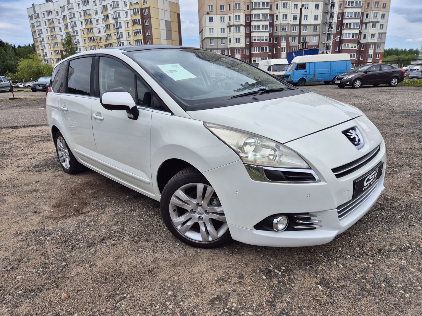Peugeot 5008