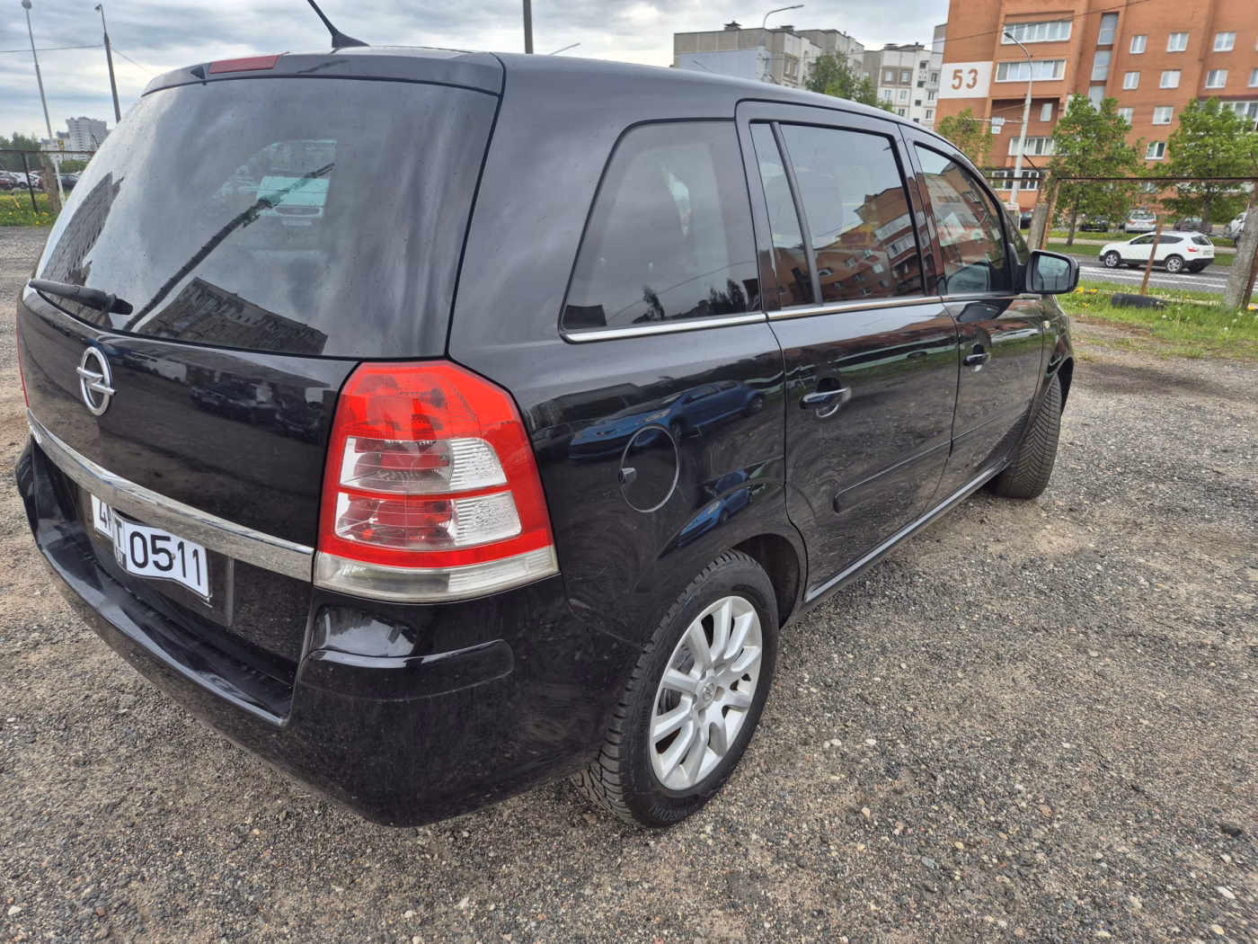 Opel Zafira фото 3