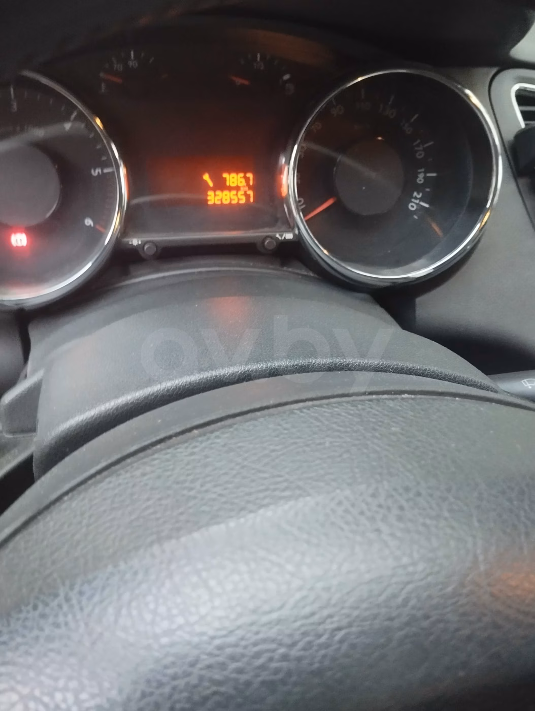 Peugeot 5008 фото 3