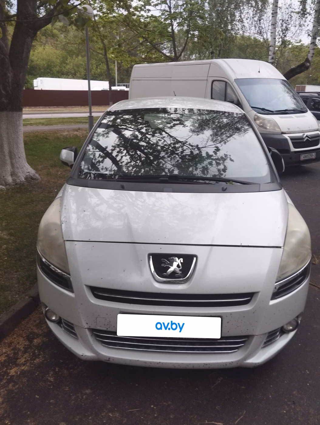 Peugeot 5008 фото 12