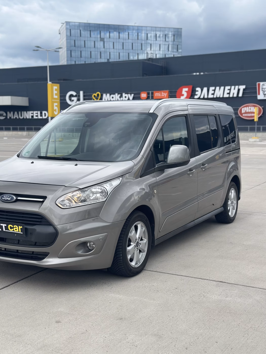 Ford Tourneo Connect фото 5