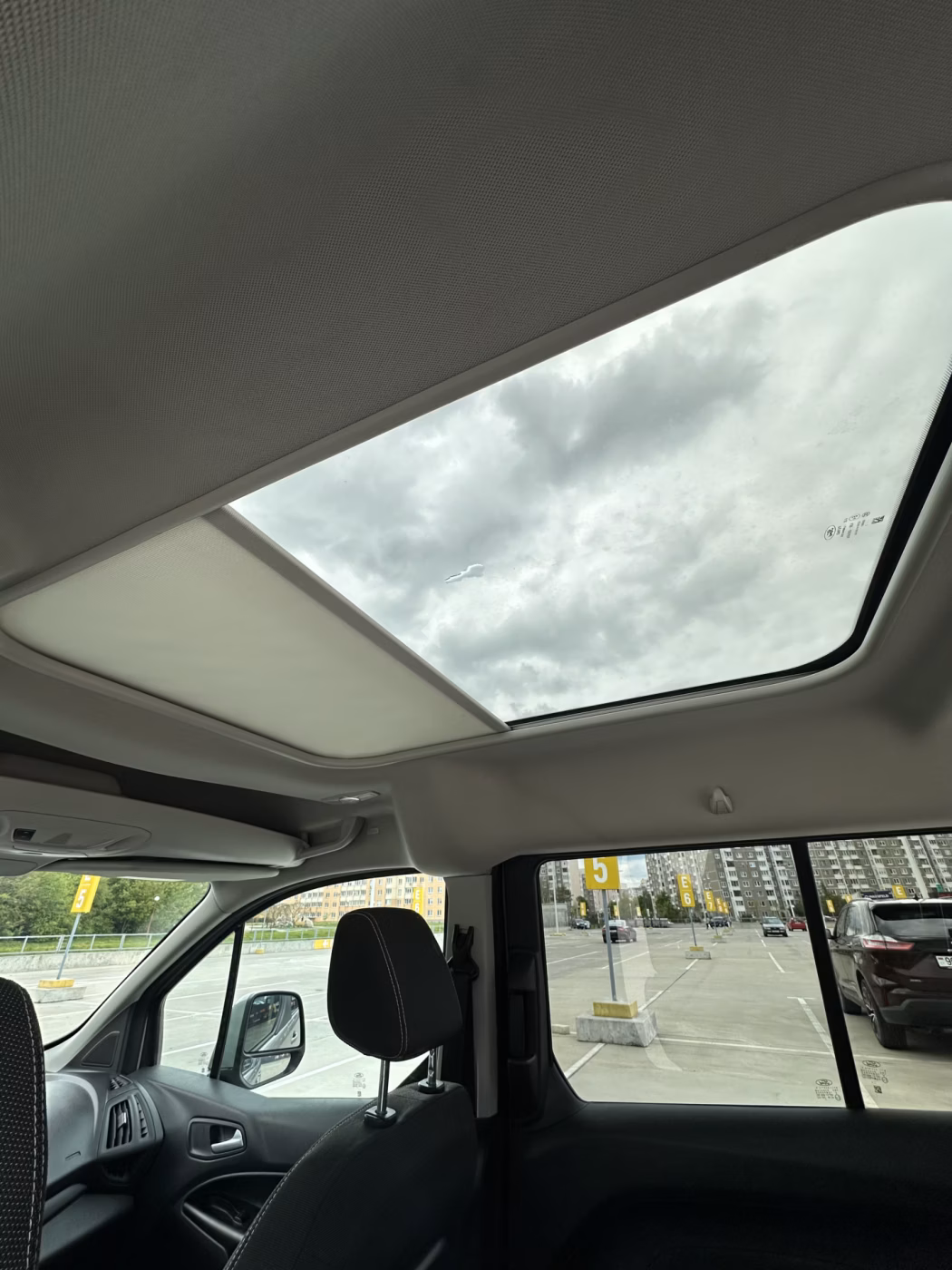 Ford Tourneo Connect фото 13