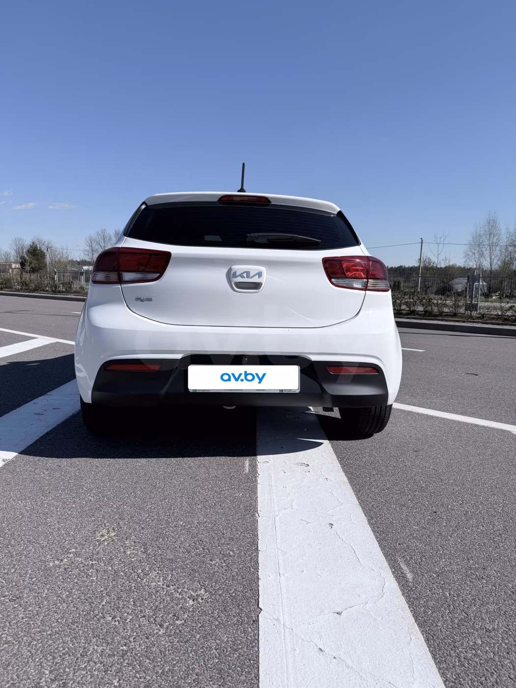 Kia Rio фото 13