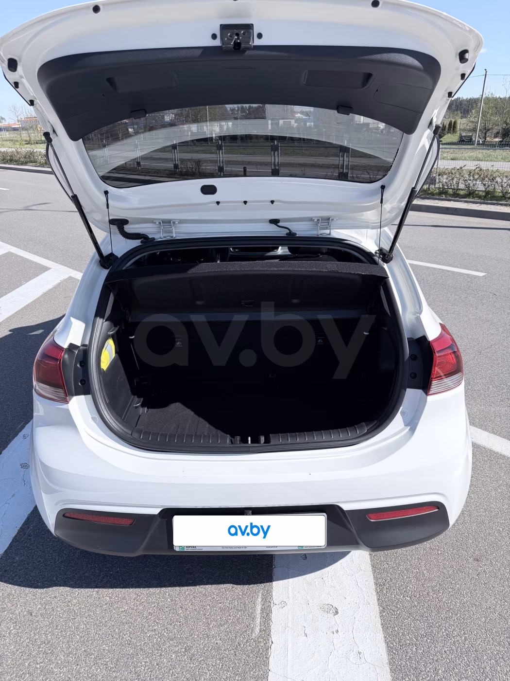 Kia Rio фото 15
