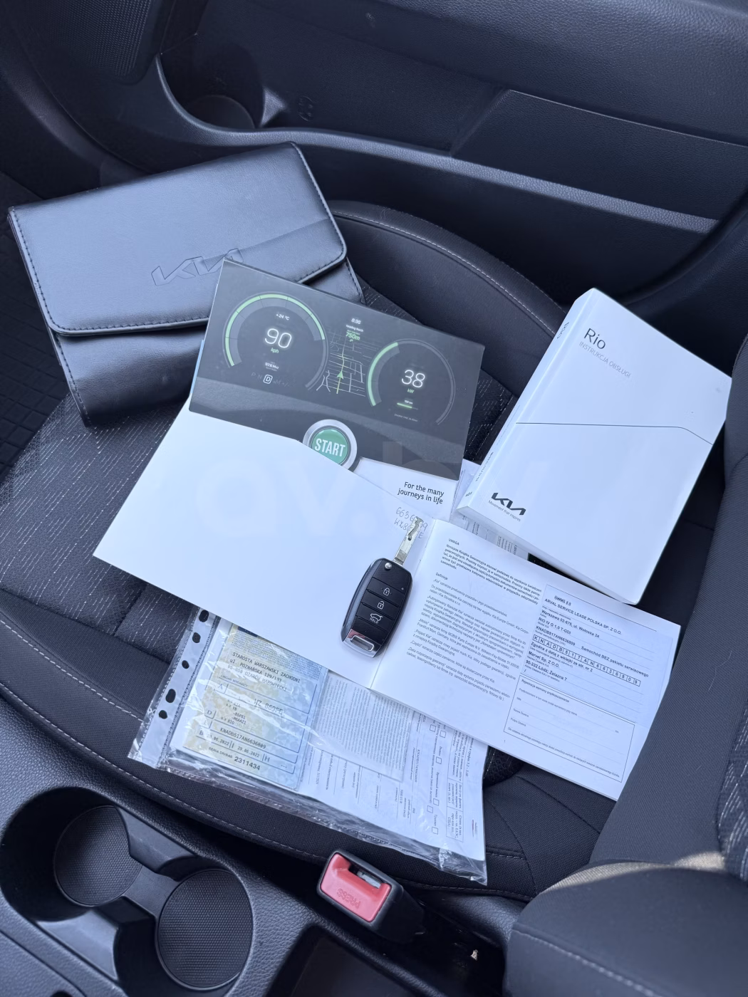 Kia Rio фото 26