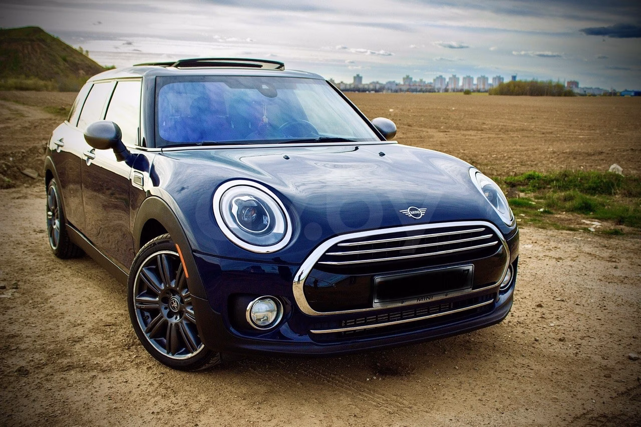 MINI Clubman фото 2