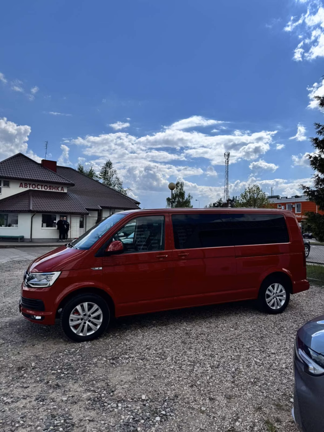 Volkswagen Multivan фото 4