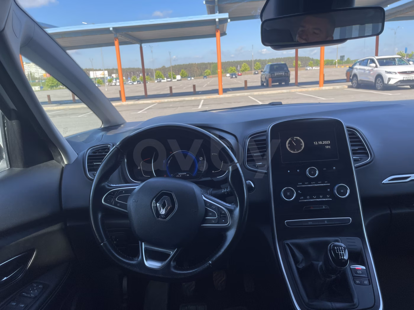 Renault Scenic фото 6
