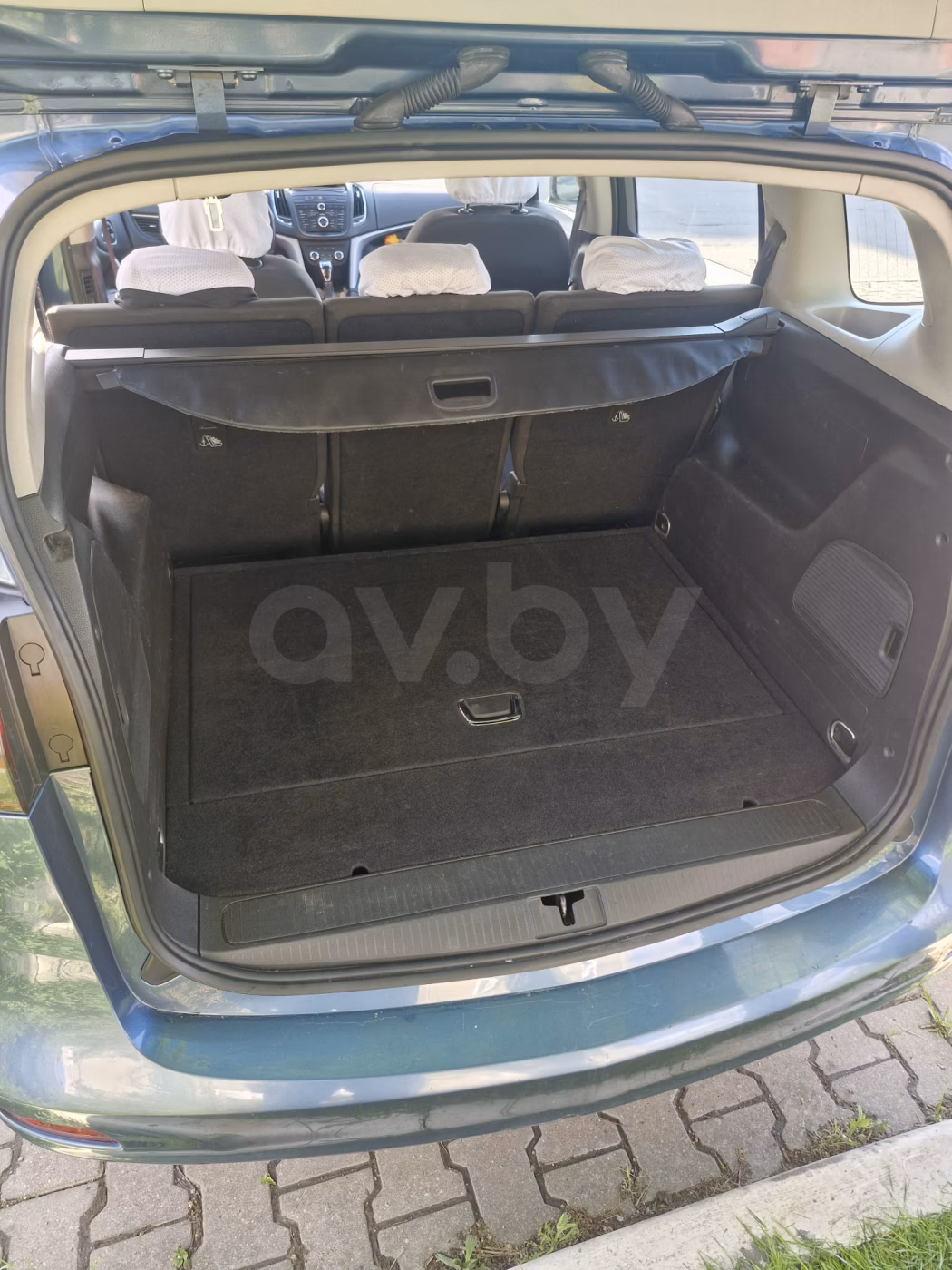 Opel Zafira фото 9