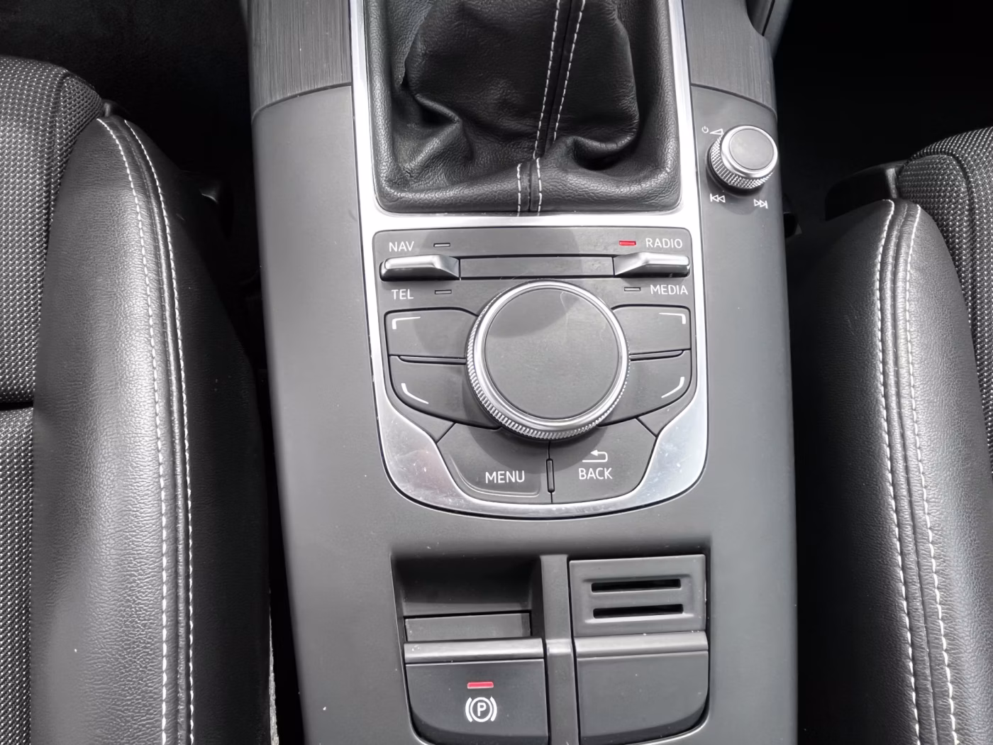 Audi A3 фото 18