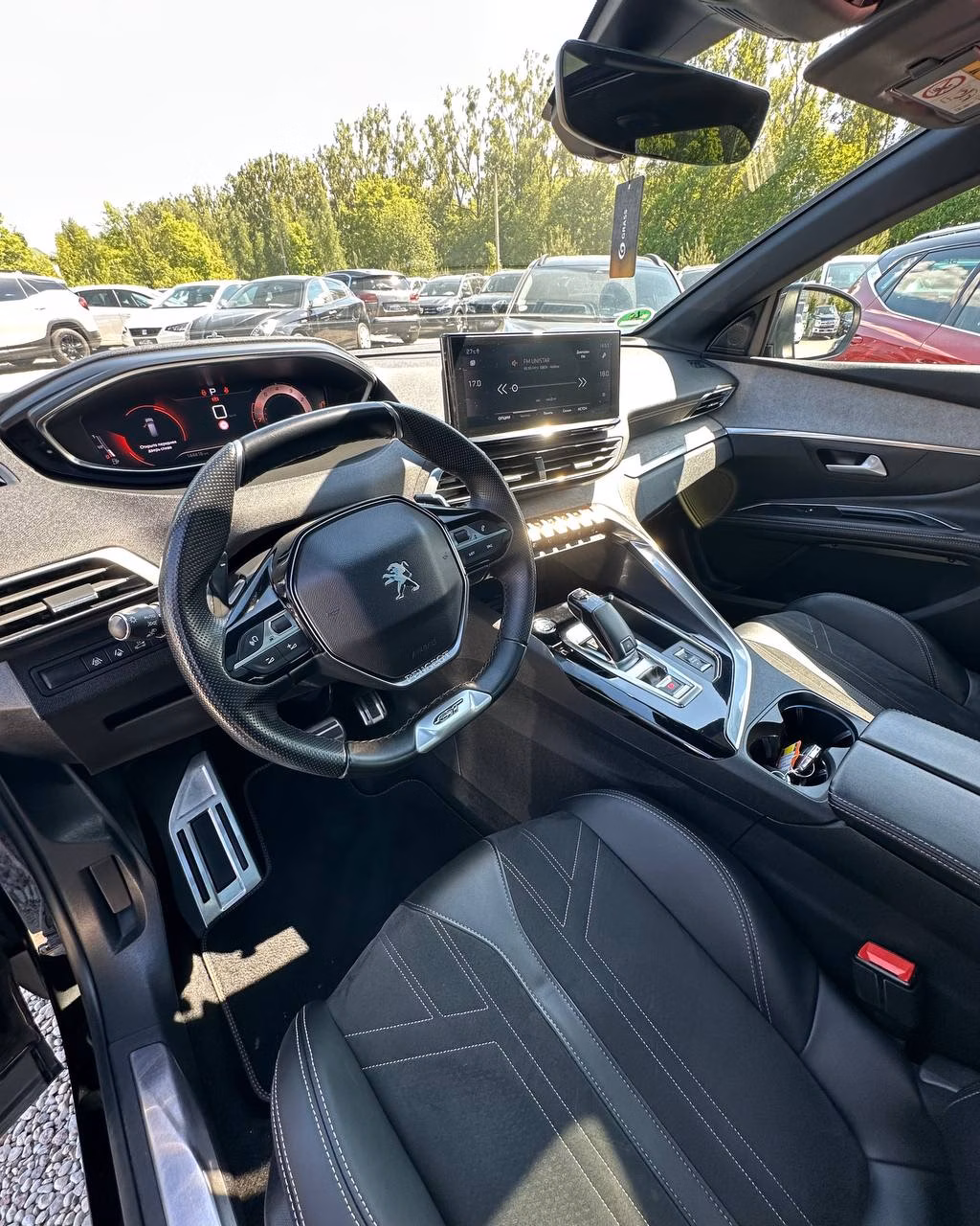 Peugeot 5008 фото 7