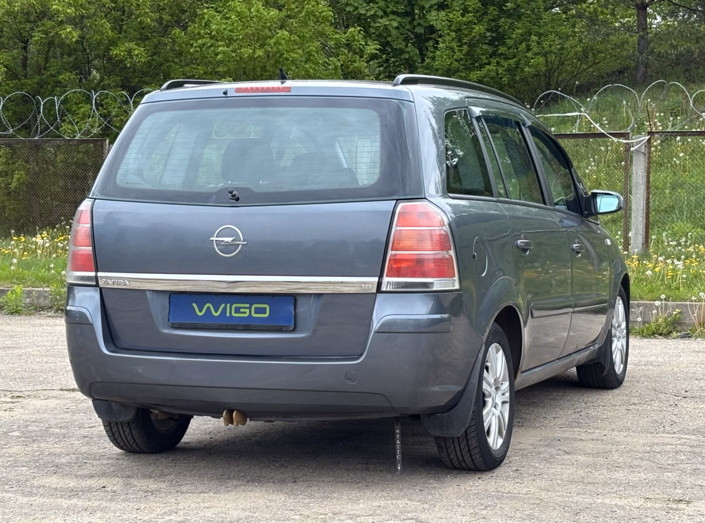 Opel Zafira фото 7