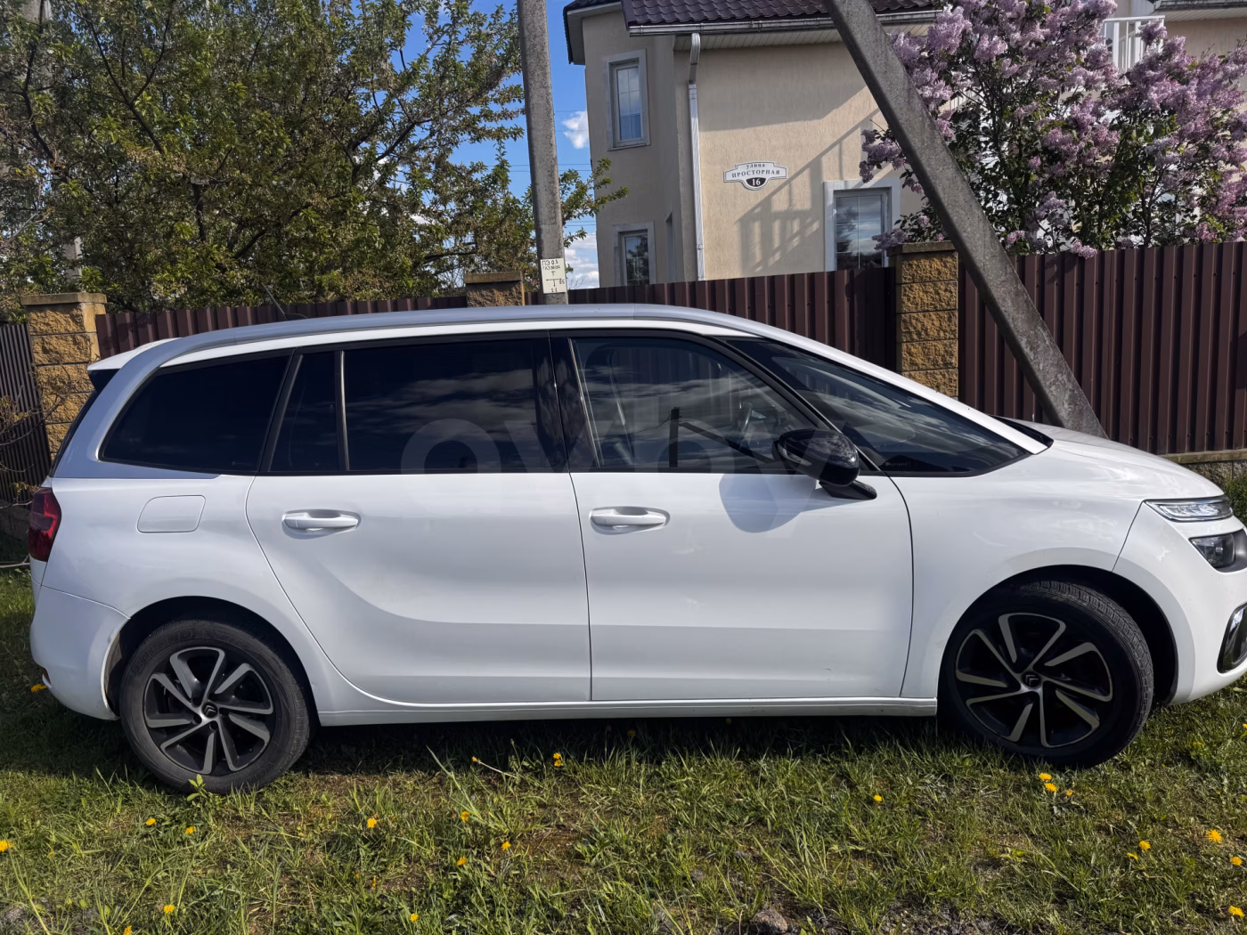 Citroen C4 Grand Spacetourer фото 4