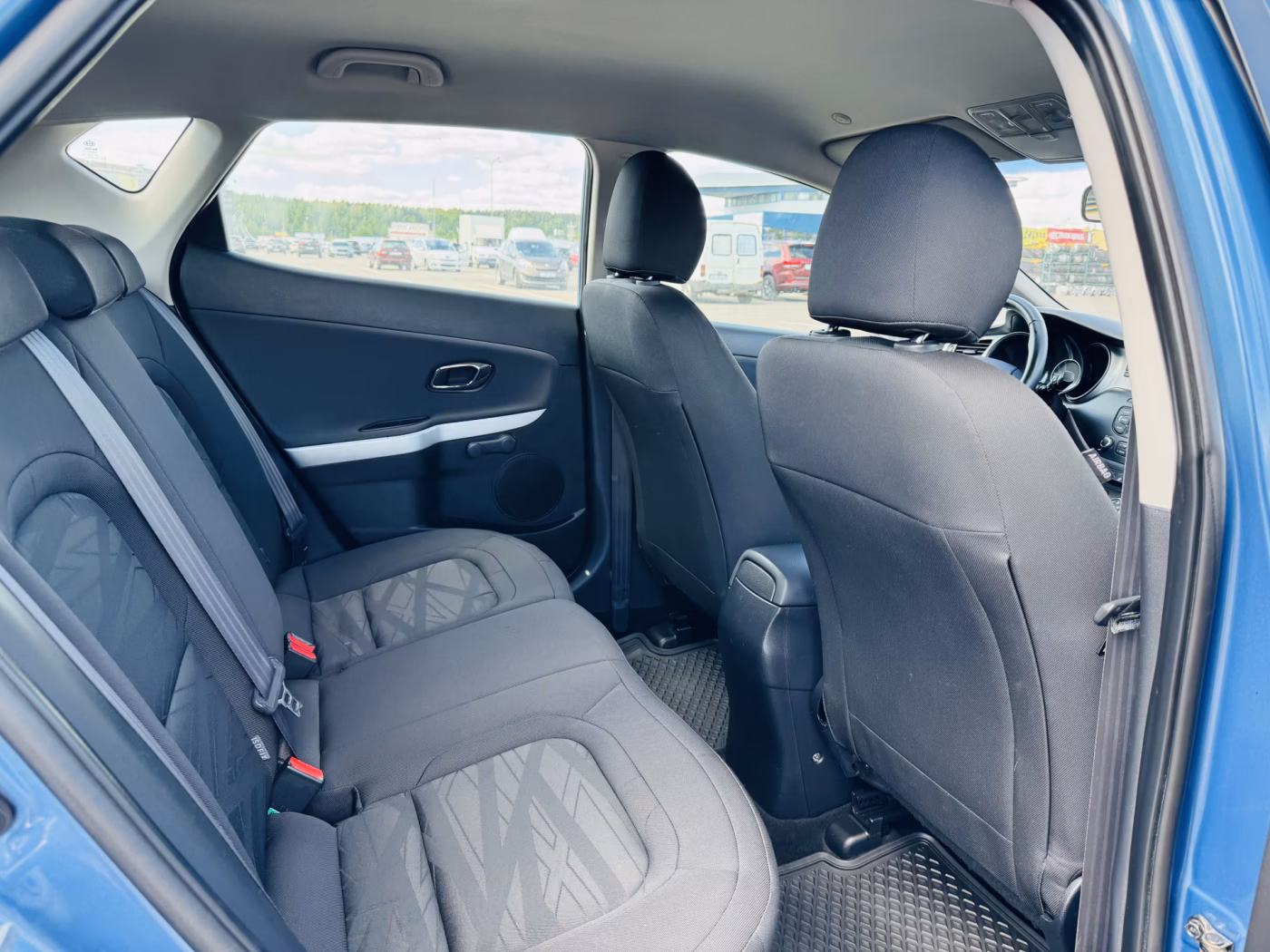 Kia Cee'd фото 7