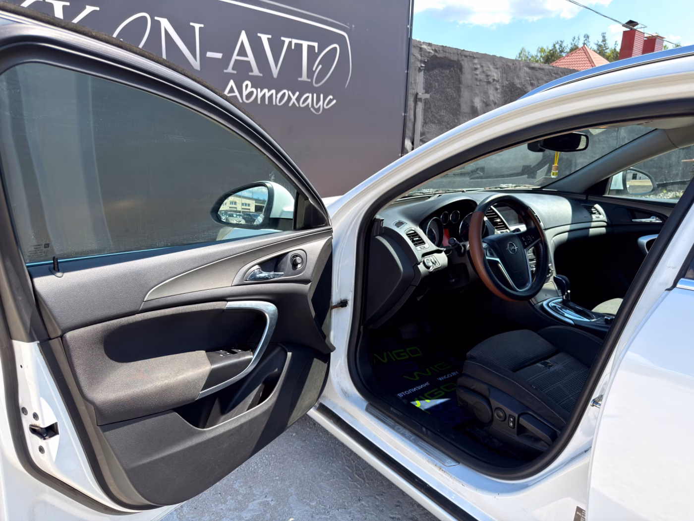 Opel Insignia фото 7
