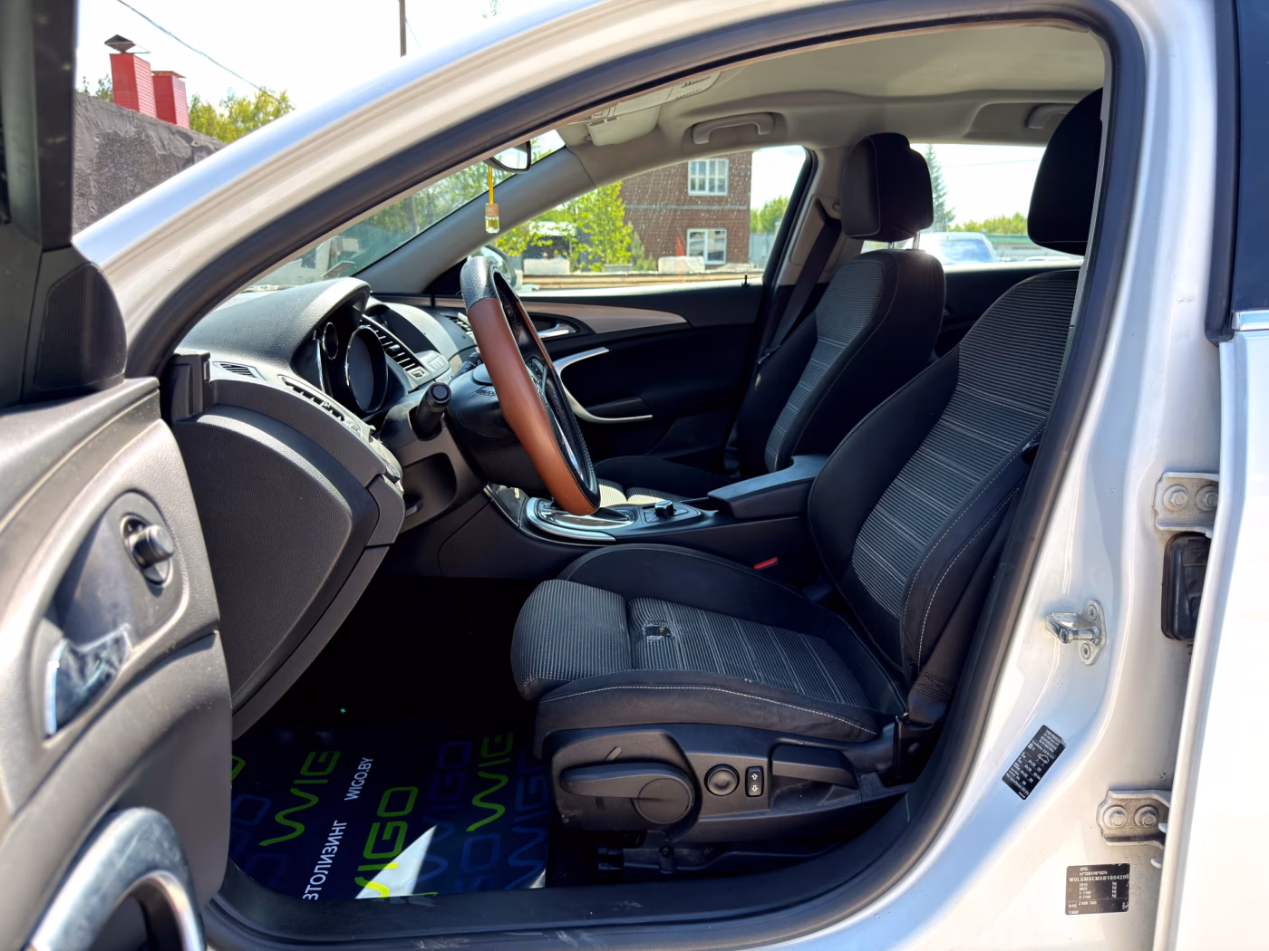 Opel Insignia фото 8