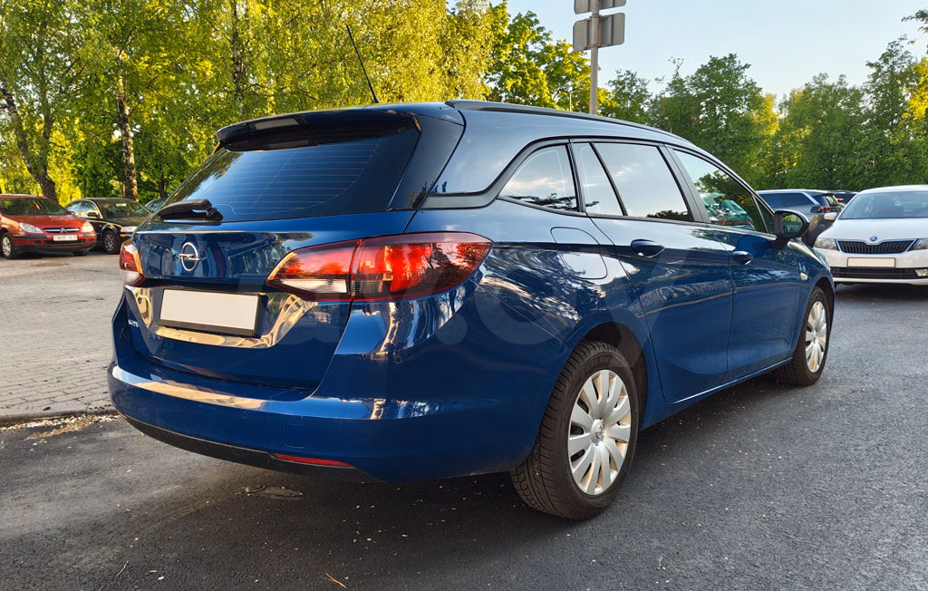 Opel Astra фото 2