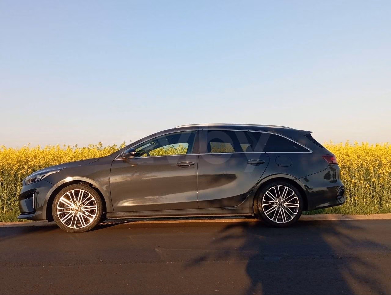 Kia Cee'd фото 10