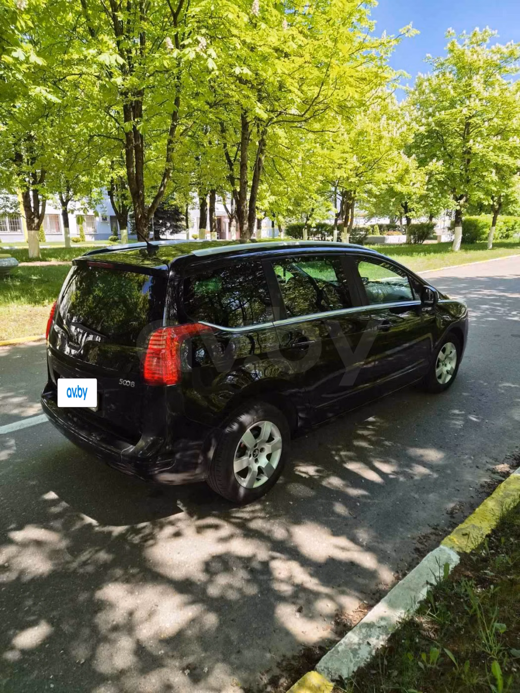 Peugeot 5008 фото 5