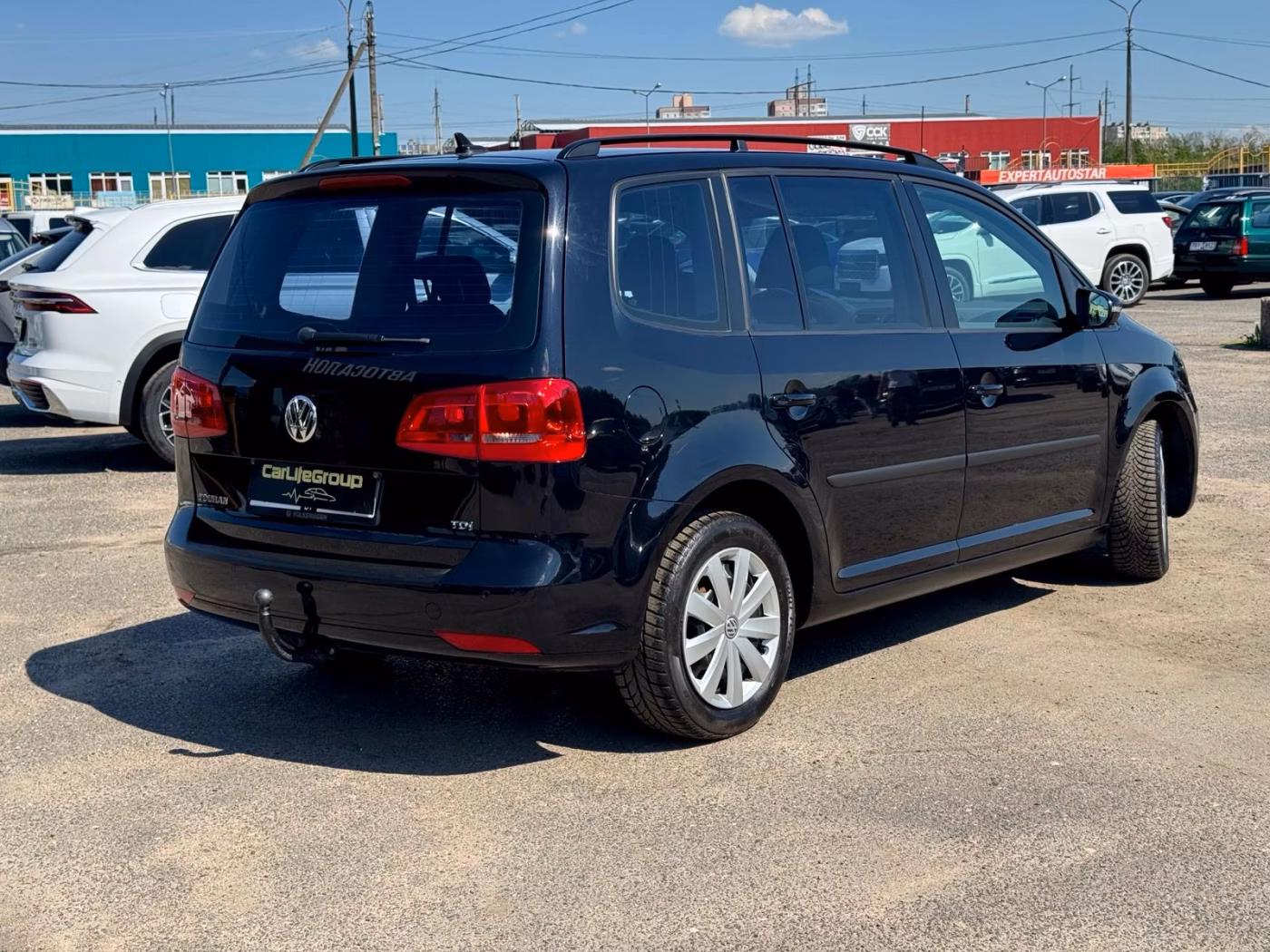 Volkswagen Touran фото 5