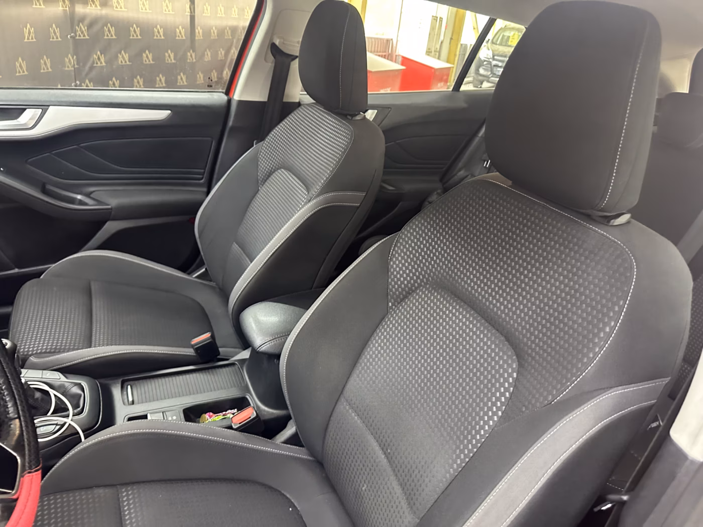 Ford Focus фото 21