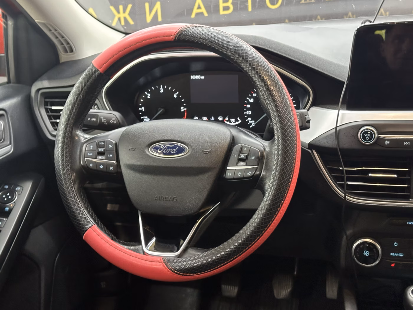 Ford Focus фото 12