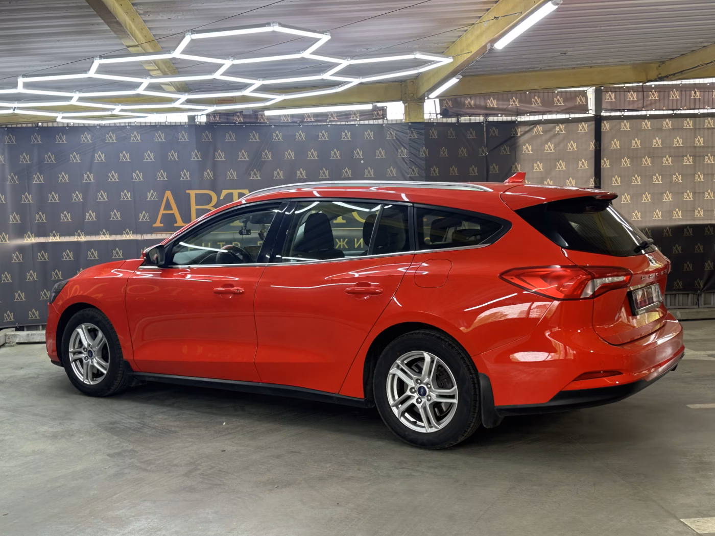 Ford Focus фото 7