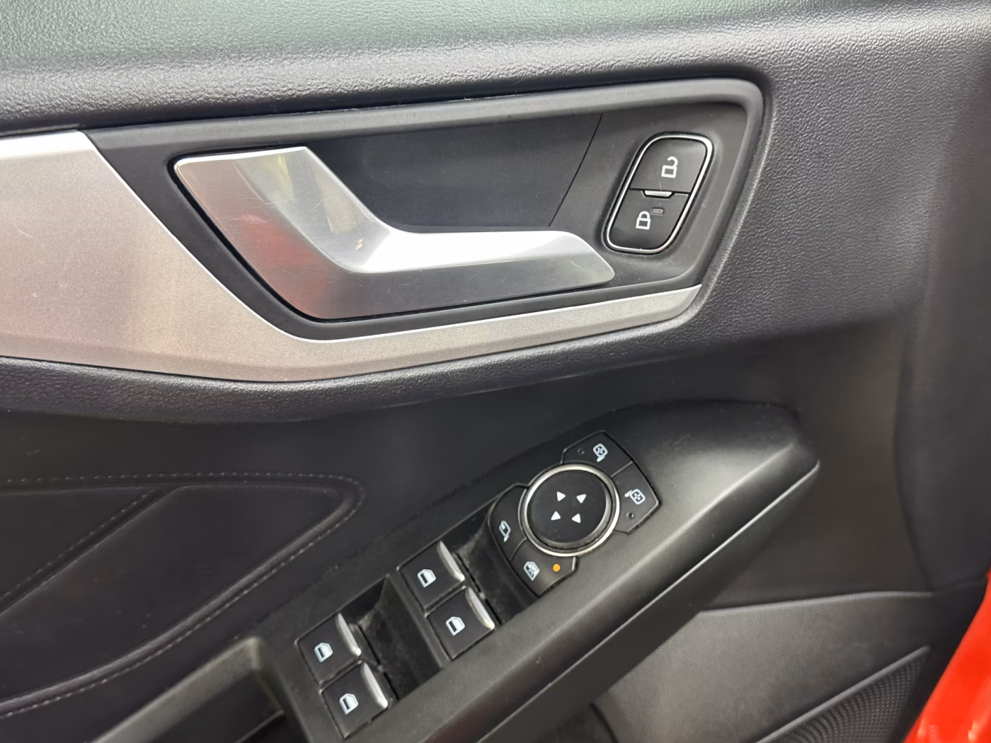 Ford Focus фото 19