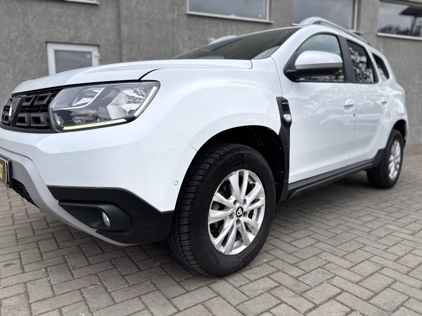 Dacia Duster фото 8