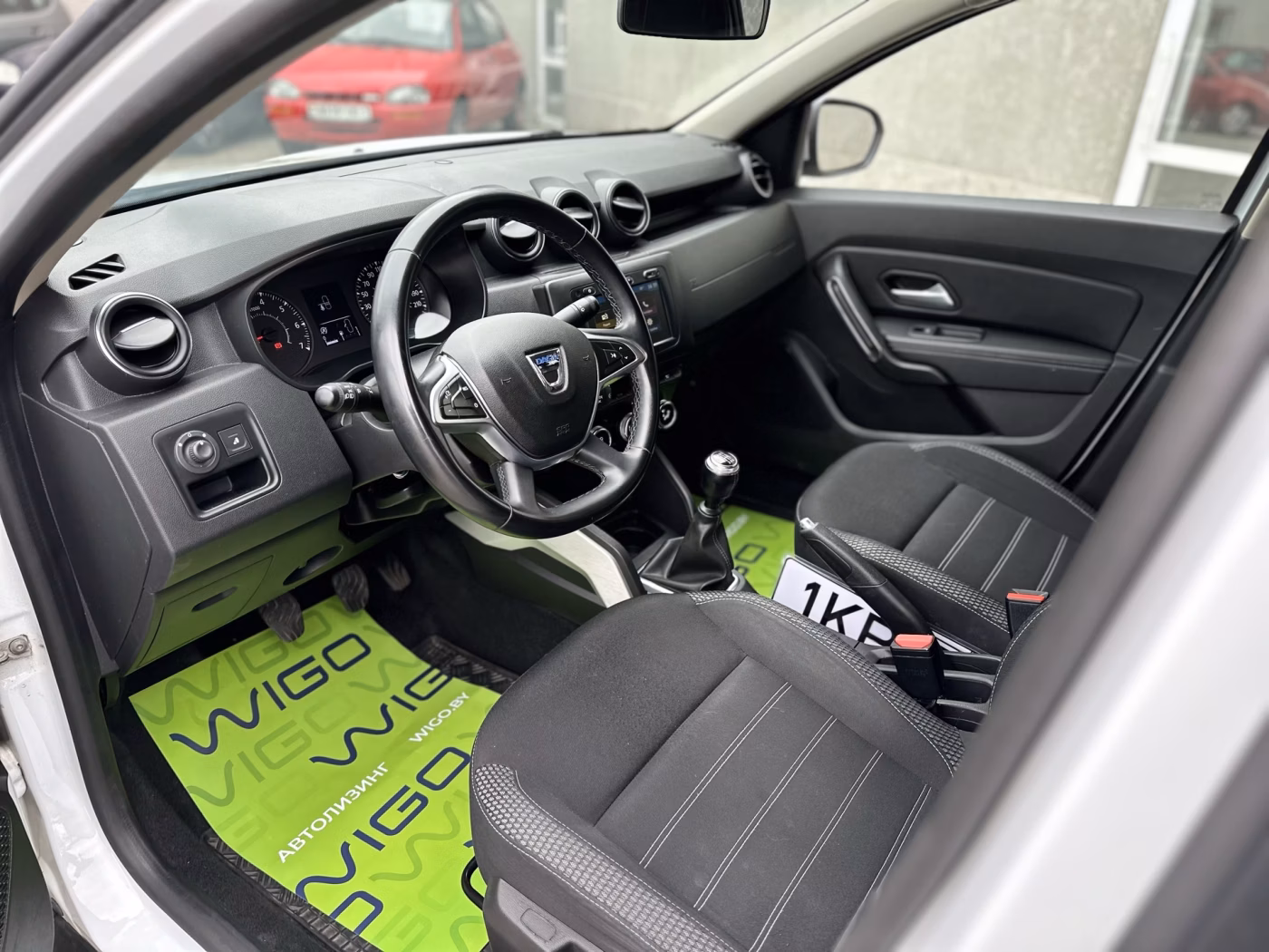 Dacia Duster фото 12