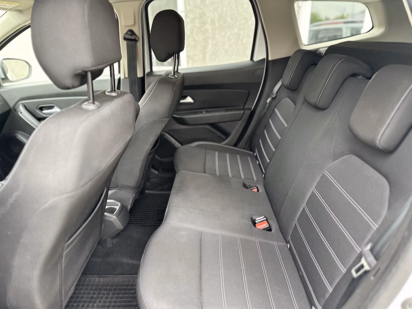 Dacia Duster фото 18