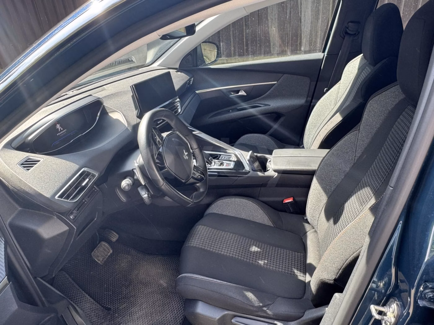 Peugeot 3008 фото 4