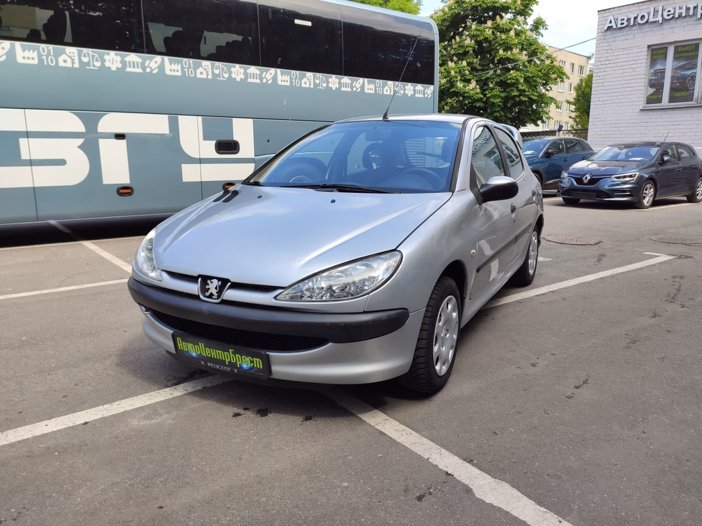 Peugeot 206 фото 5