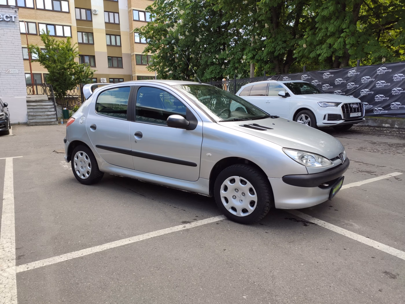 Peugeot 206 фото 2