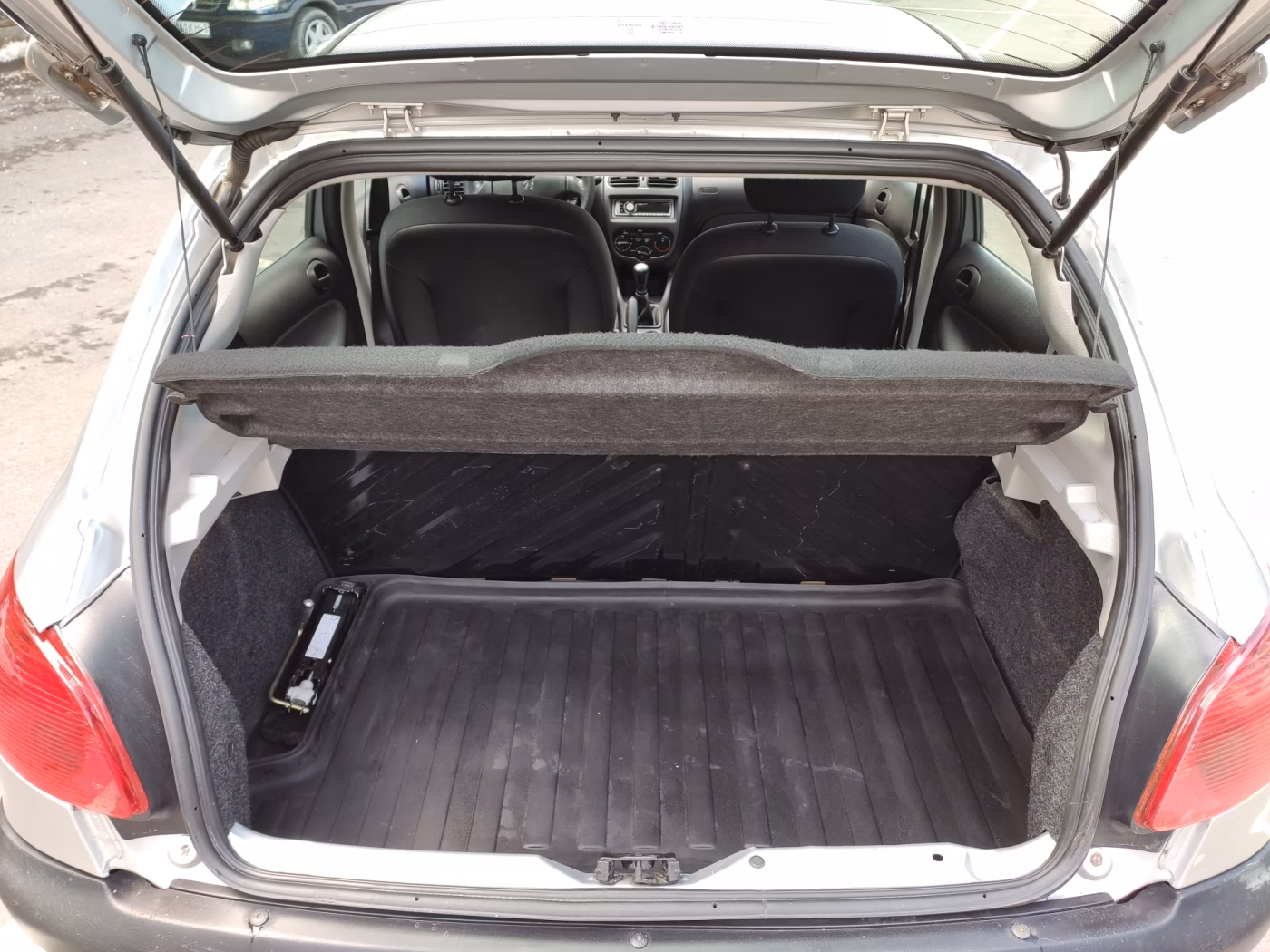 Peugeot 206 фото 21