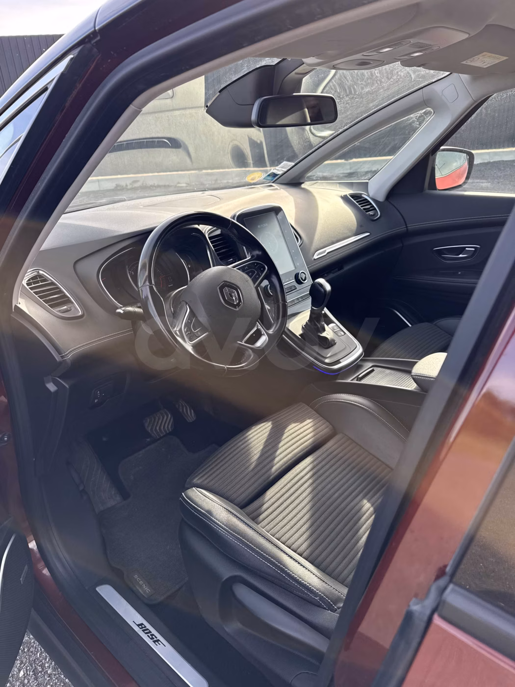Renault Scenic фото 16
