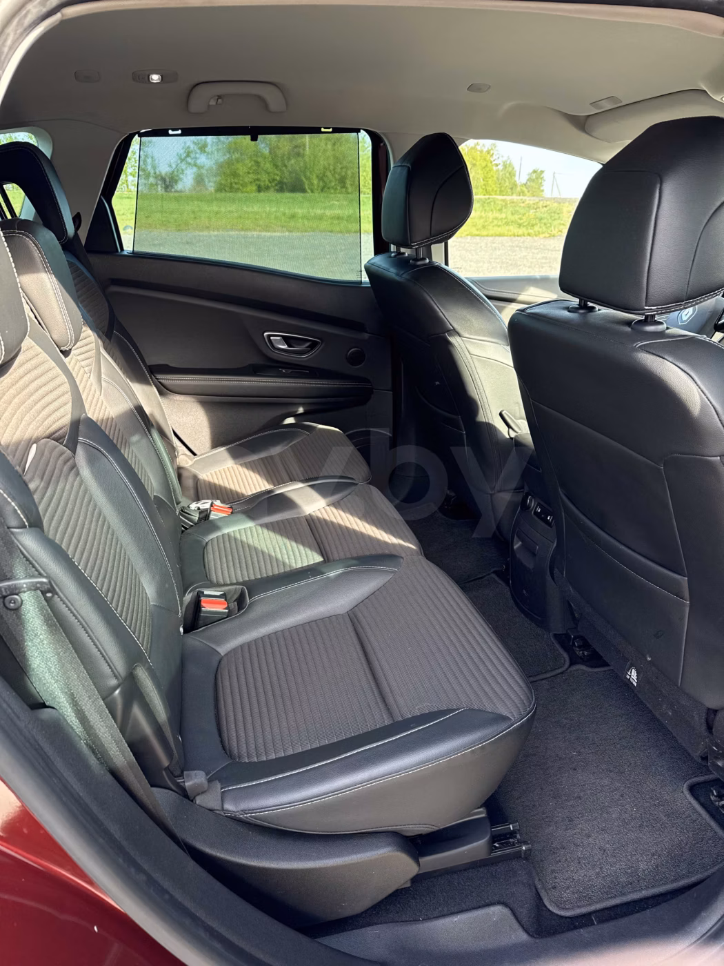 Renault Scenic фото 17