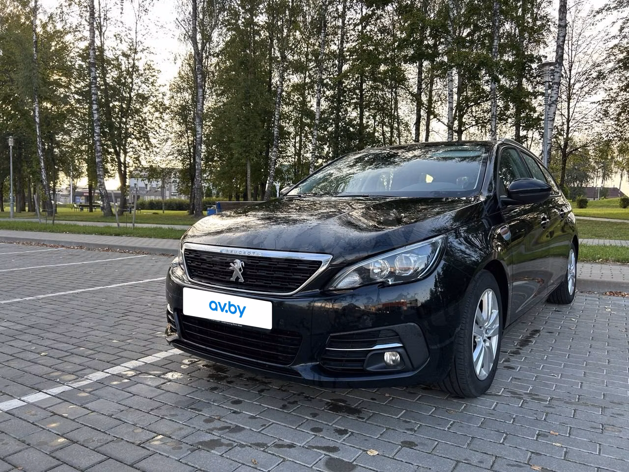 Peugeot 308 фото 6