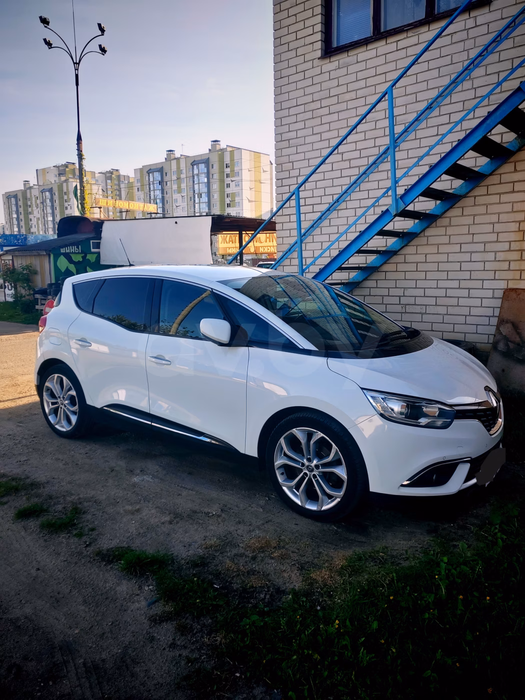 Renault Scenic фото 2
