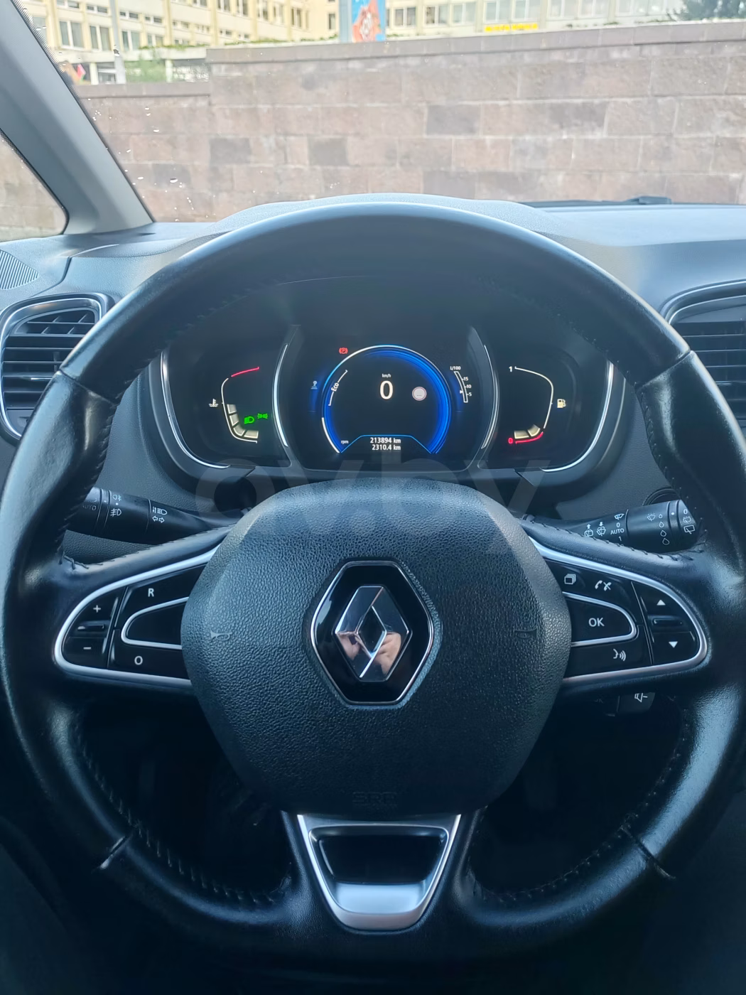 Renault Scenic фото 8
