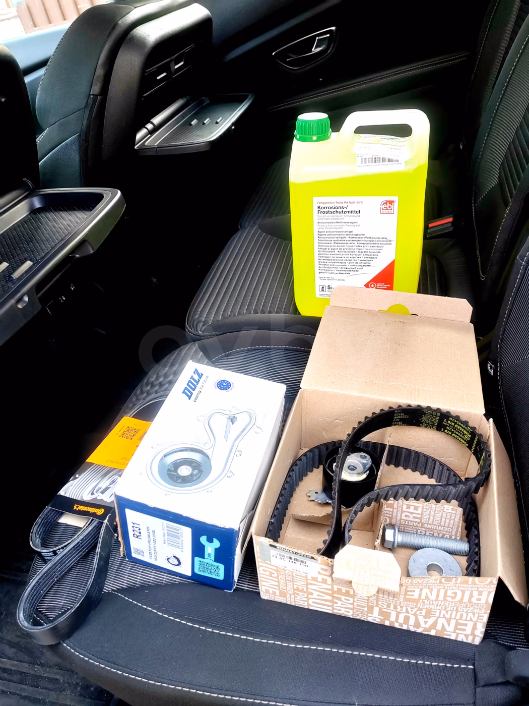 Renault Scenic фото 19
