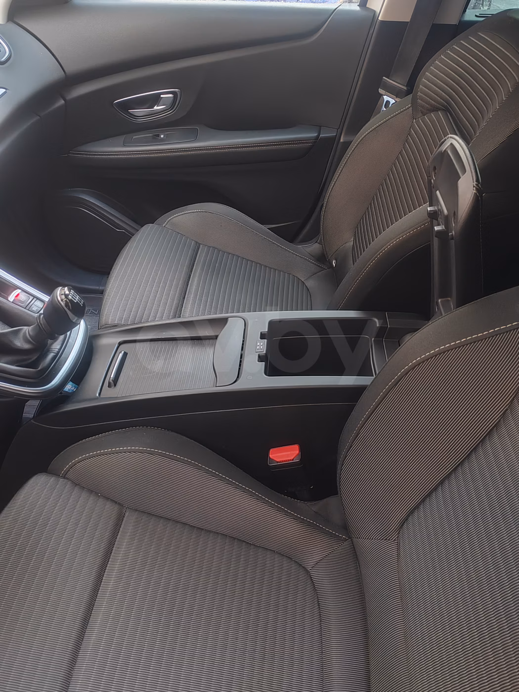 Renault Scenic фото 11