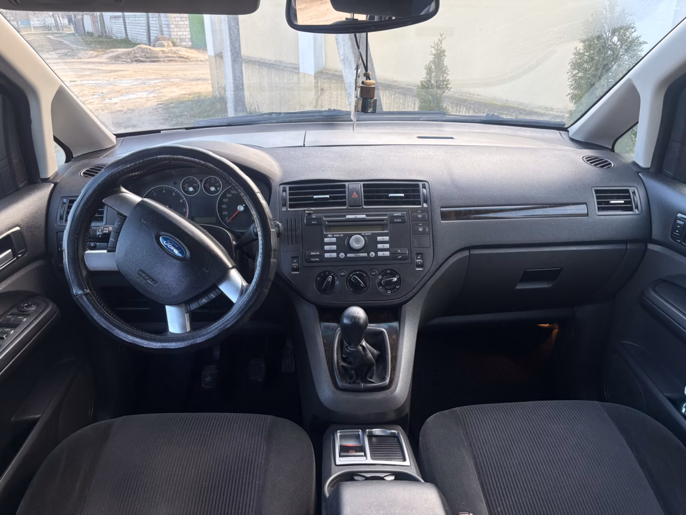 Ford C-MAX фото 29