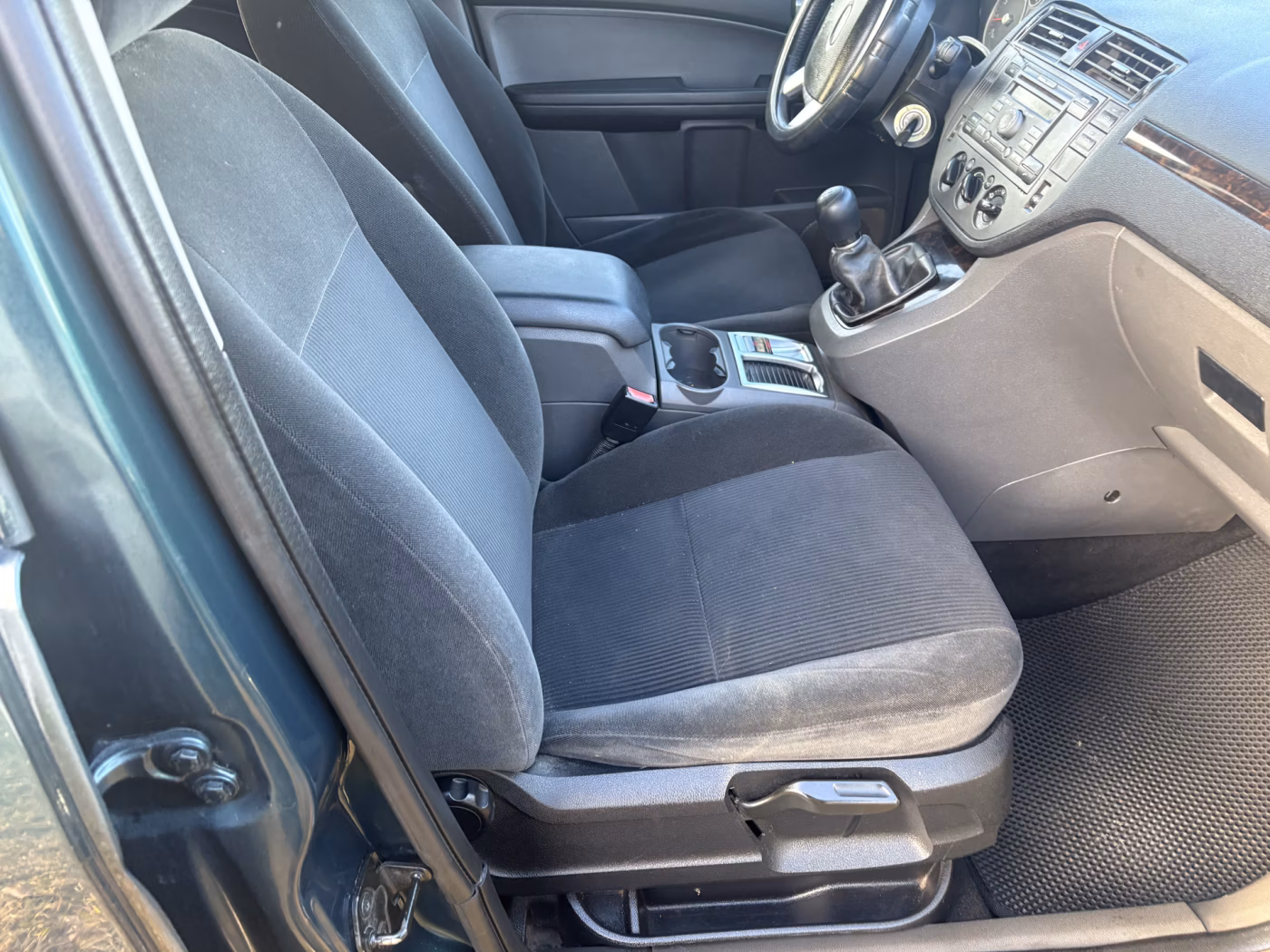 Ford C-MAX фото 4